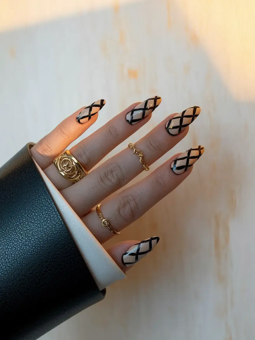 Trendy Fall Nail Colors and Designs 2025 Graphic Black Lattice